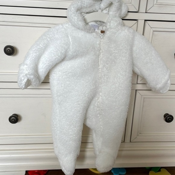 Carters Suit - Picture 1 of 1